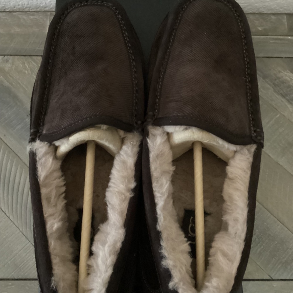 UGG Ascot Corduroy II Driver (Men), size 8 - Picture 14 of 15